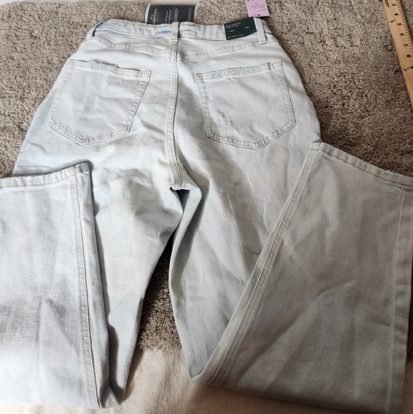 Wild Fable Super High Rise Tapered Jean - Picture 12 of 16